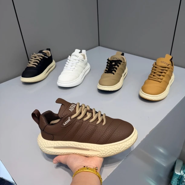 男士秋冬新款透气低帮运动舒适潮流时尚休闲男鞋百搭（皮鞋尺码）