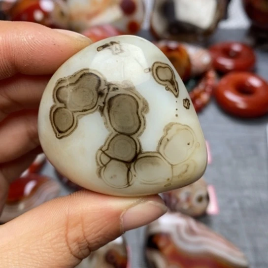 玛瑙/玉髓珠宝奇石未镶嵌江**9