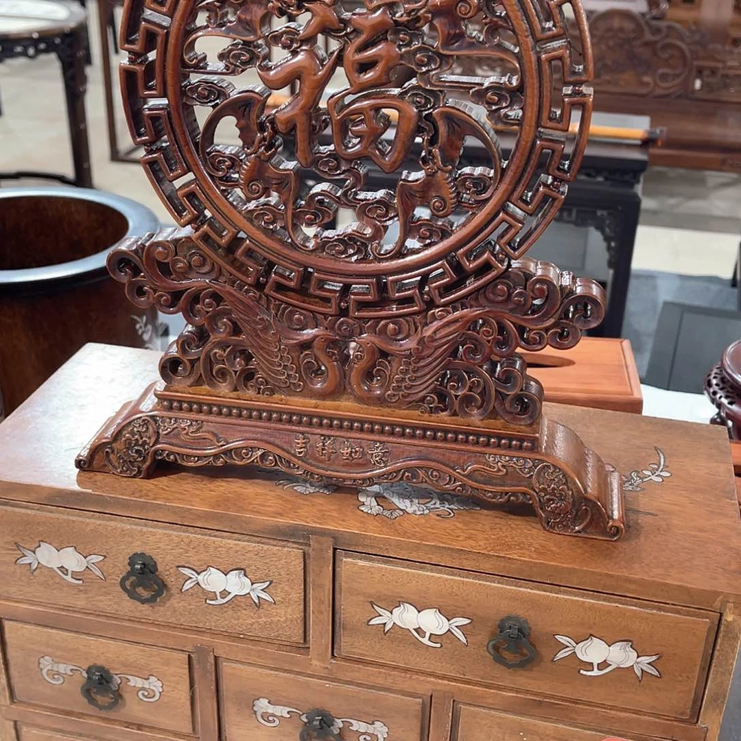 酸枝木小号福字屏风