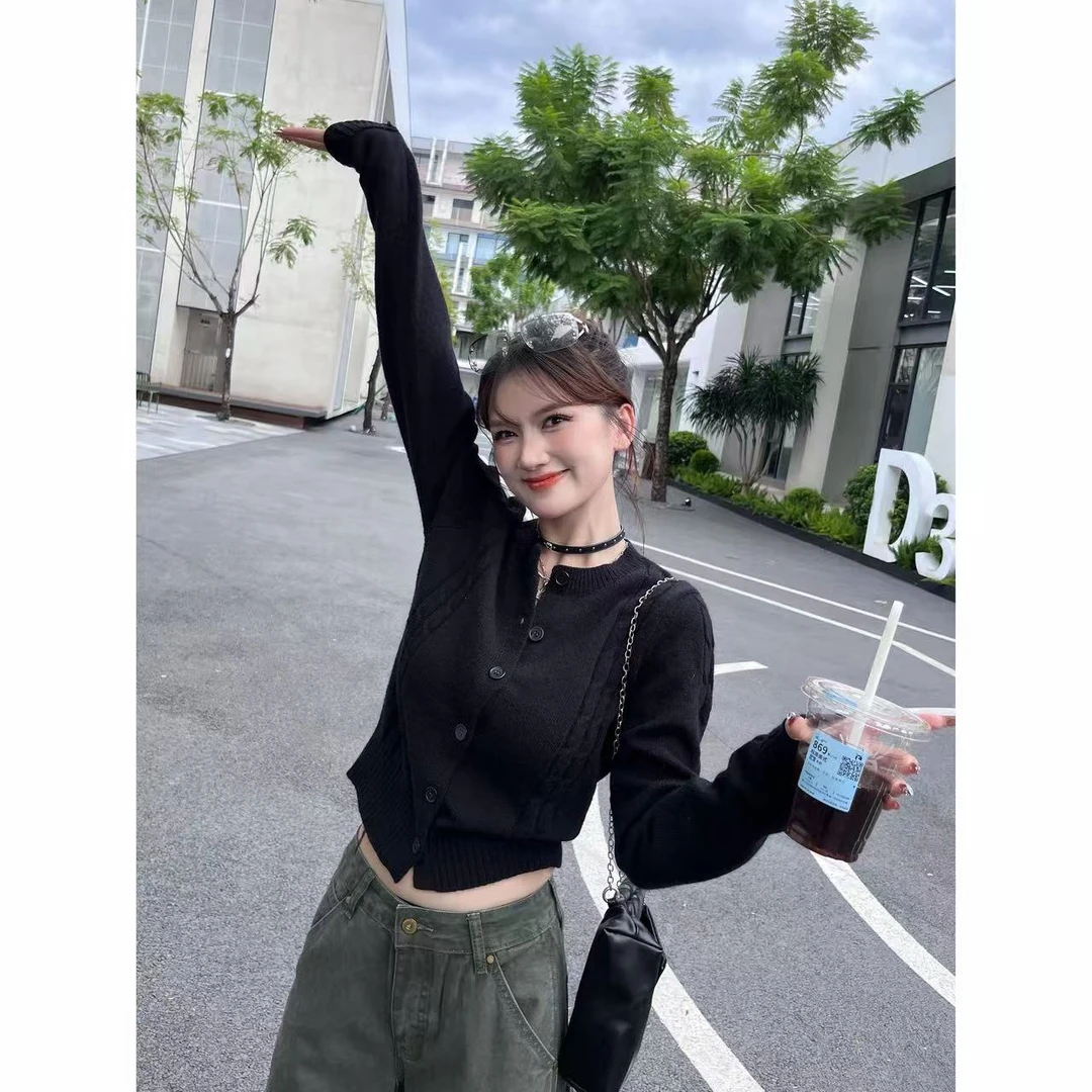 女装纽花圆领秋冬季针织开衫毛衣毛衫-M3339