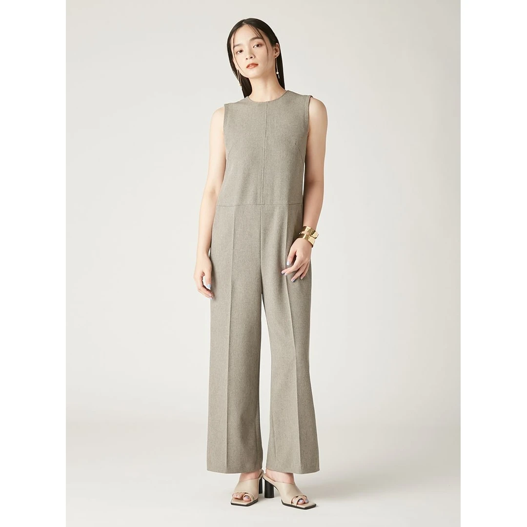 【表姐家】 F 夏季新款 优雅时尚轻盈感直筒版型露背无袖连体裤