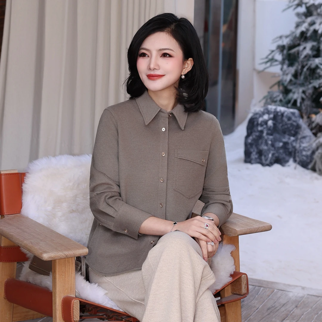 枫竺阿楠anan翻领单排扣磨毛绒加厚衬衫女秋冬保暖叠穿通勤衬衣