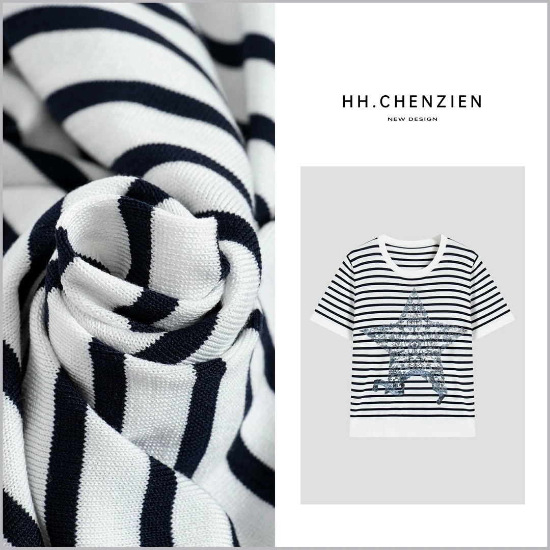 【黑黑家】“青花瓷配色”春经典五角星条纹图案白色显瘦时尚针织上衣