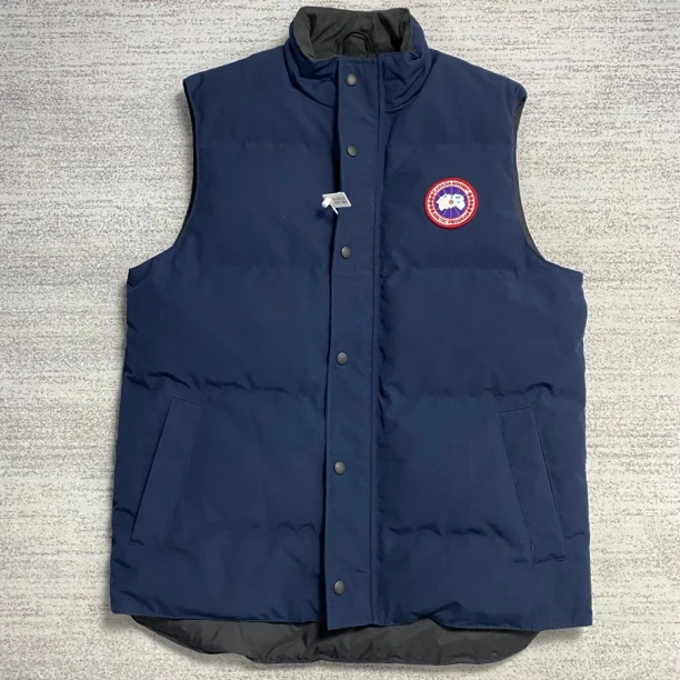 99新 CANADA GOOSE 加拿大鹅 L 蔚洋蓝色马甲背心羽绒服