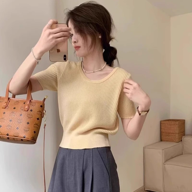 正肩t恤女2005夏季新款高级感百搭显瘦短款针织气质纯色小个子