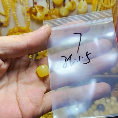 未***来未镶嵌琥珀手链天然蜜蜡微杂12加老型
