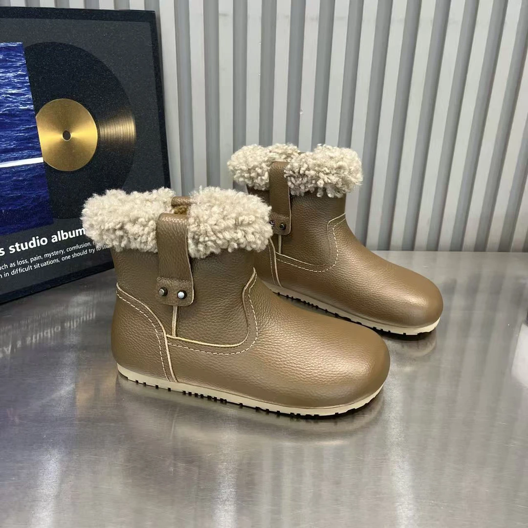 雪地靴2025今年流行鞋子真皮真毛加厚百搭大头短筒靴平底保暖靴女