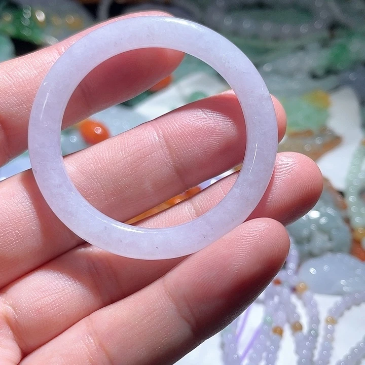 颈饰未镶嵌翡翠天