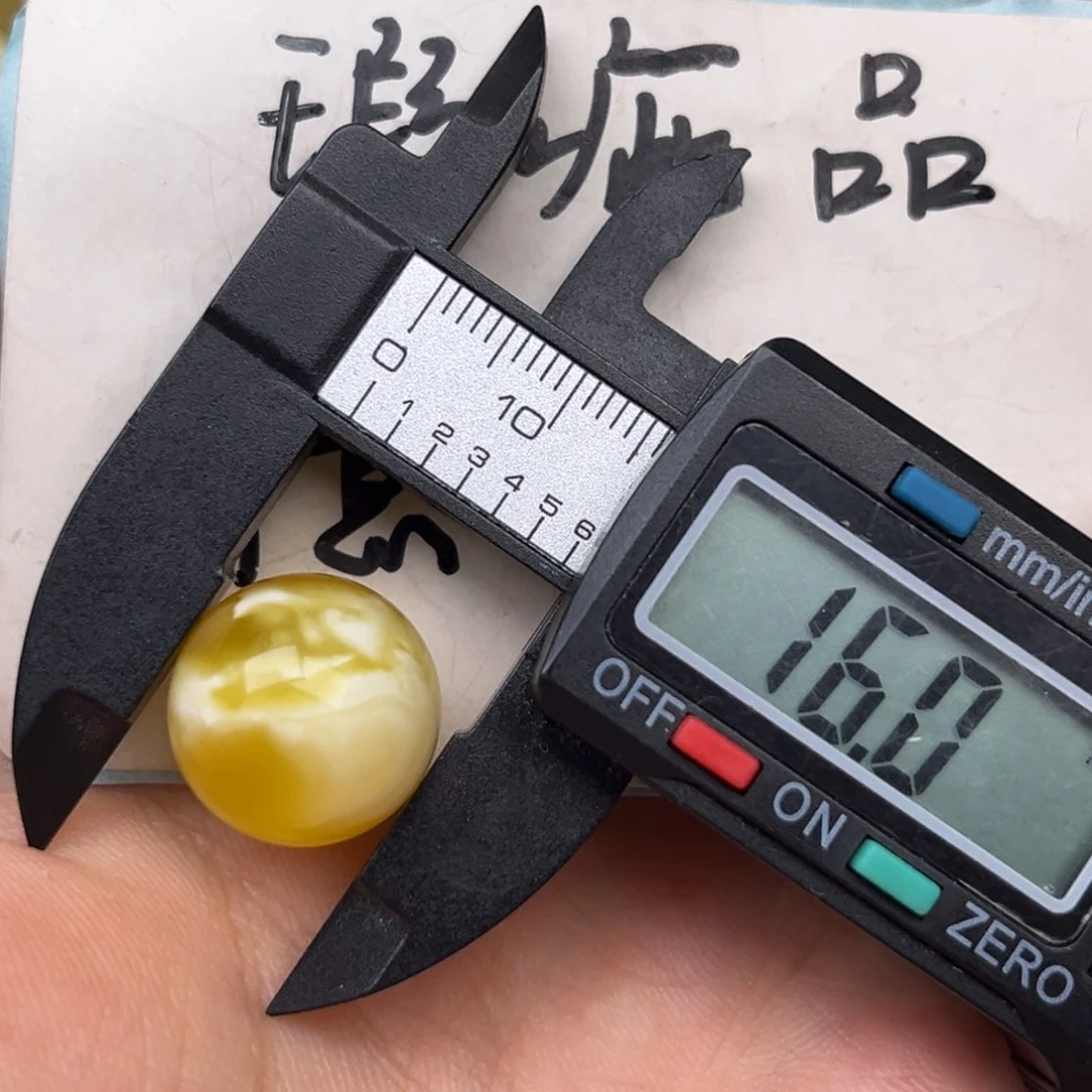 未镶嵌琥珀裸石蜜蜡