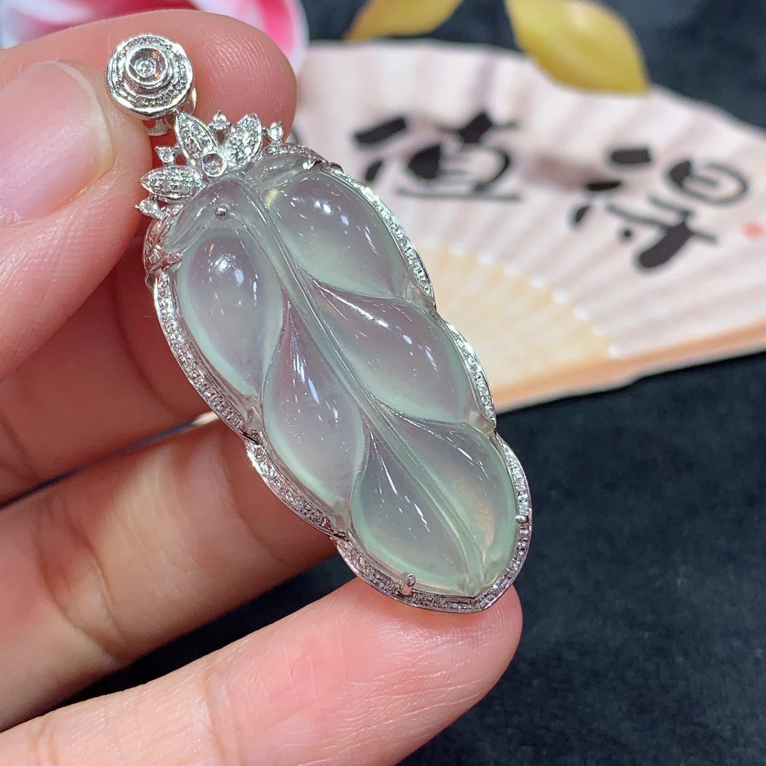 18k金天然A货翡翠大树叶吊坠经典轻奢时尚气质