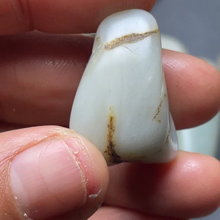 5***6和田玉未镶嵌珠宝半成品