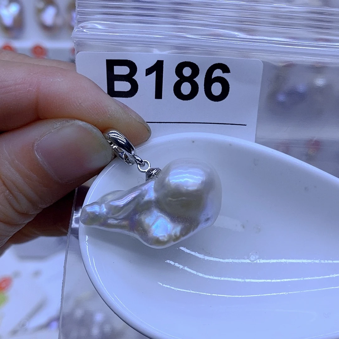 未镶嵌淡水珍珠颈饰