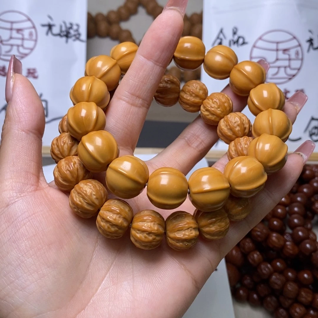 文玩核桃手串鲨鱼京八棱