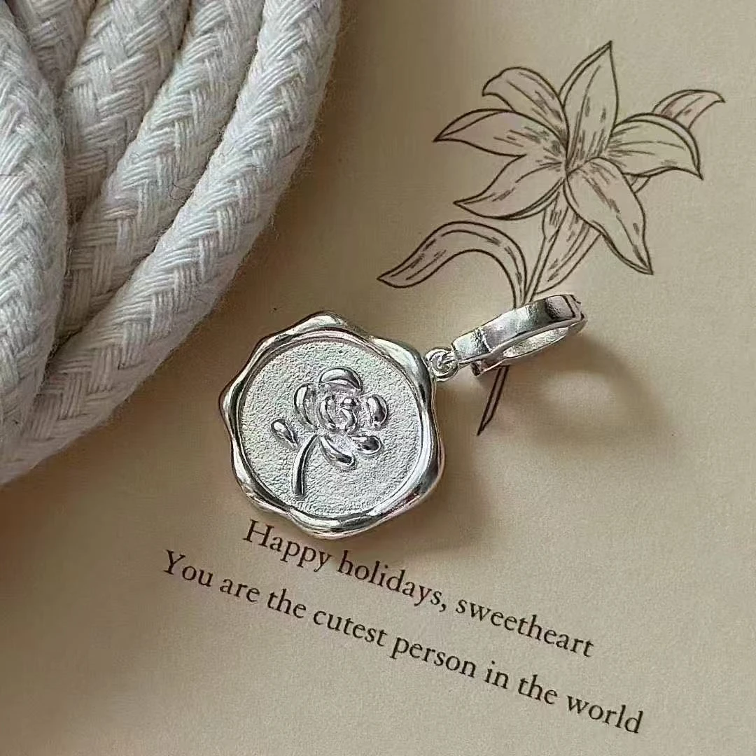 吊坠925银 银色韩版时尚玫瑰圆牌万能扣吊坠（不含链）