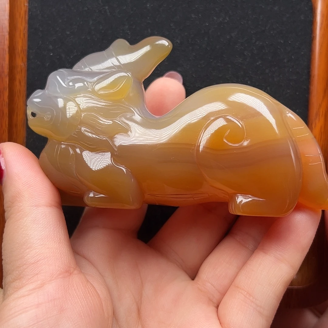 玛瑙/玉髓未镶嵌手玩件