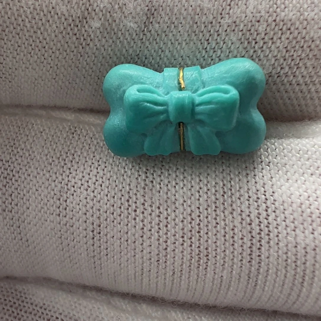 绿松石未镶嵌骨头