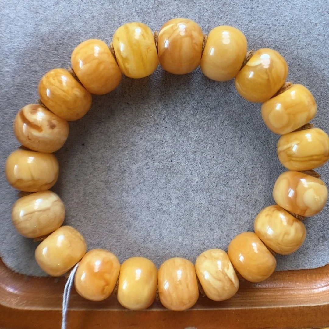 未镶嵌蜜蜡手串蜜蜡