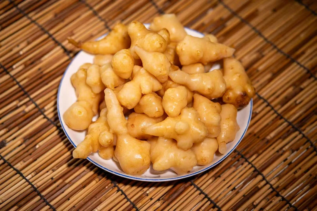东北酸洋姜咸菜传统风味大缸泡菜