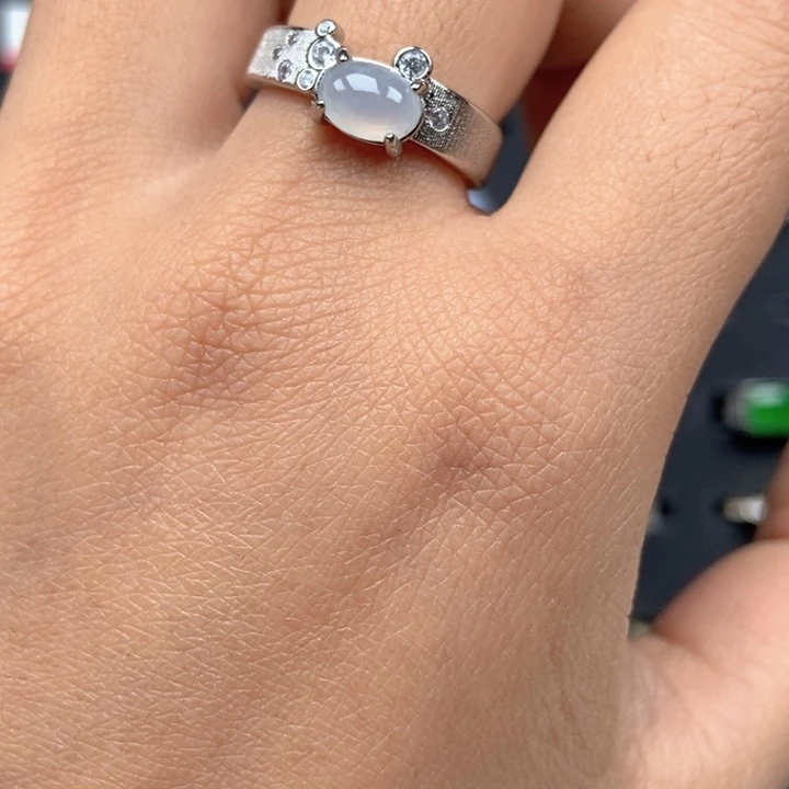 翡翠未镶嵌戒指戒指