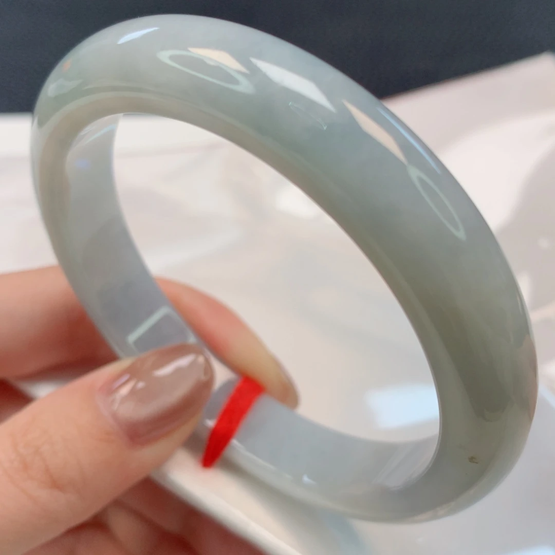 【闪购商品】翡翠手镯未镶嵌58+圈
