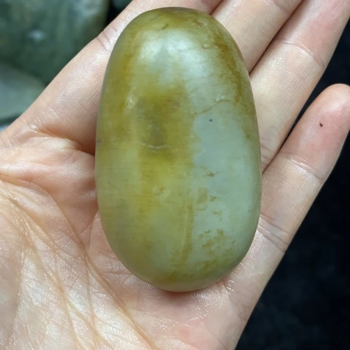 未镶嵌和田玉（糖玉）挂件