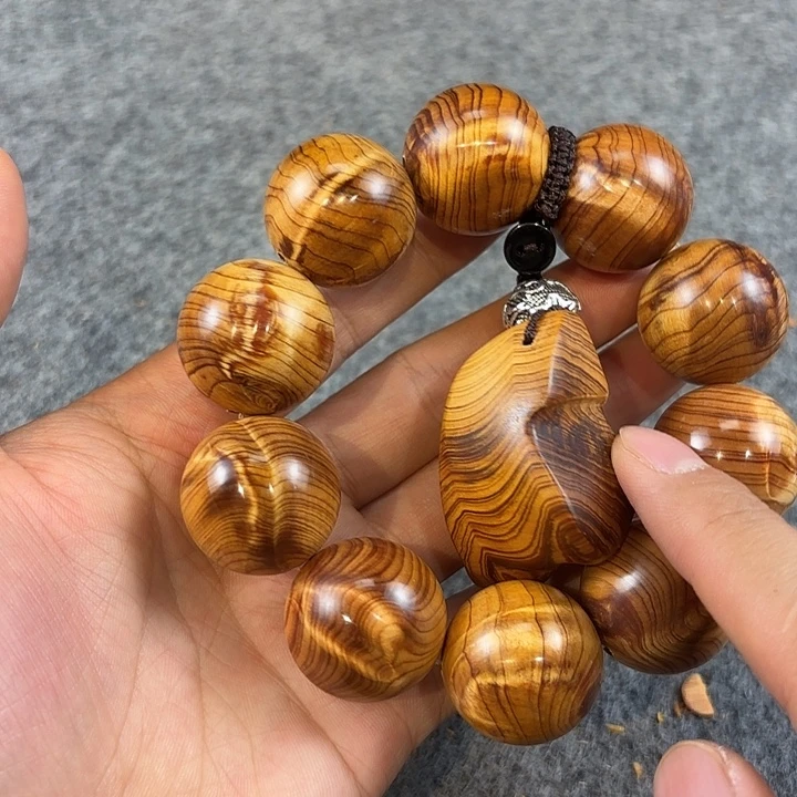 崖柏太行崖柏黑金茶色碎花龙胆2.5