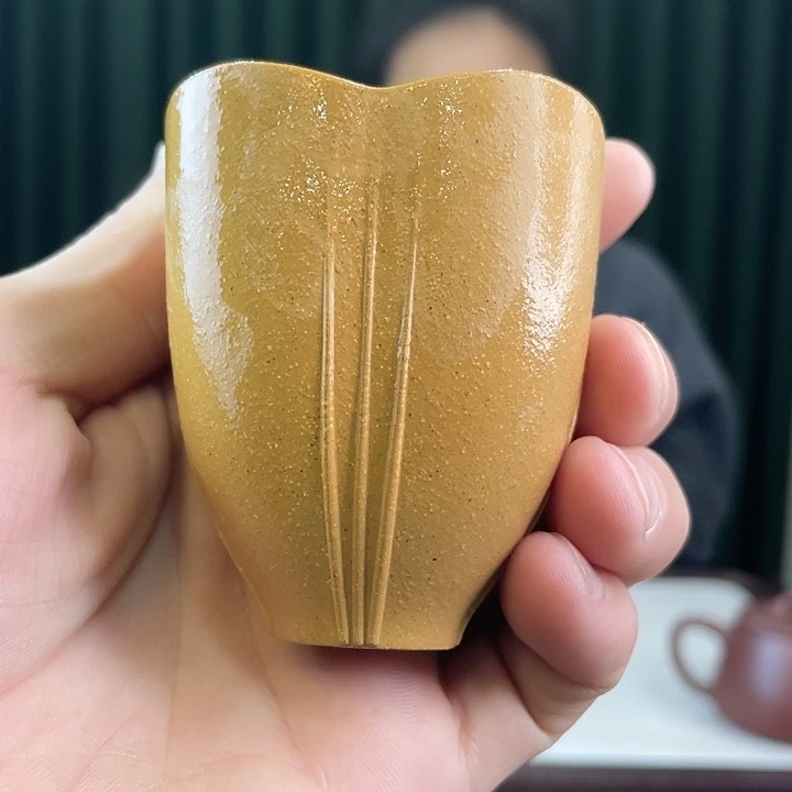 紫砂段泥花朵杯闪拍