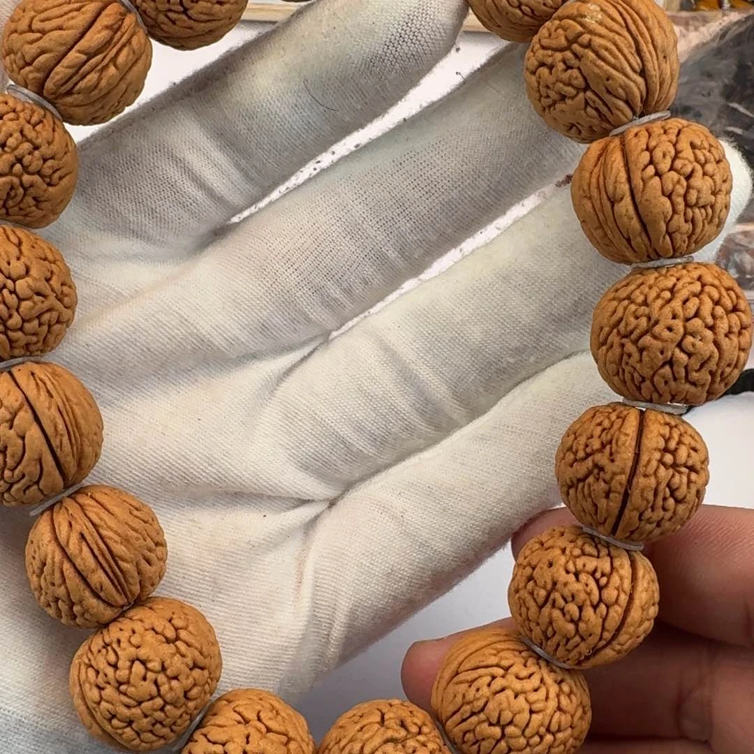 桃核吊坠哈哈哈我的天啊哈