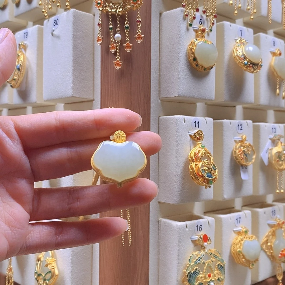 和田玉颈饰银S925镶嵌