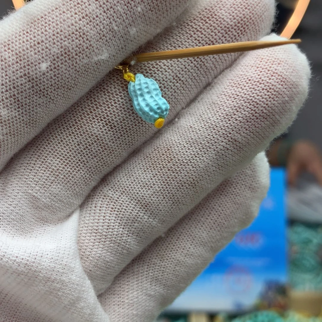 绿松石挂件未镶嵌