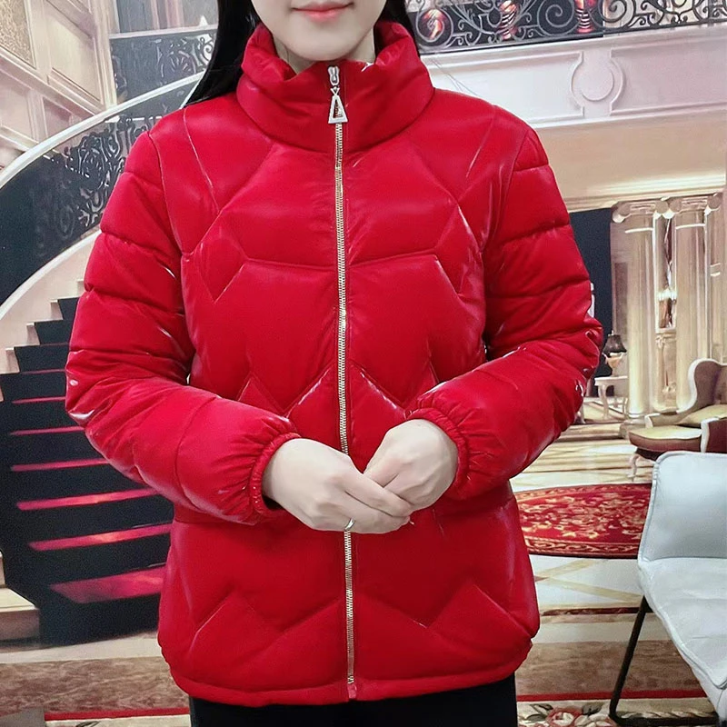 【卅】免烫棉衣棉服修身冬季加厚大码宽松休闲女装亮面棉服