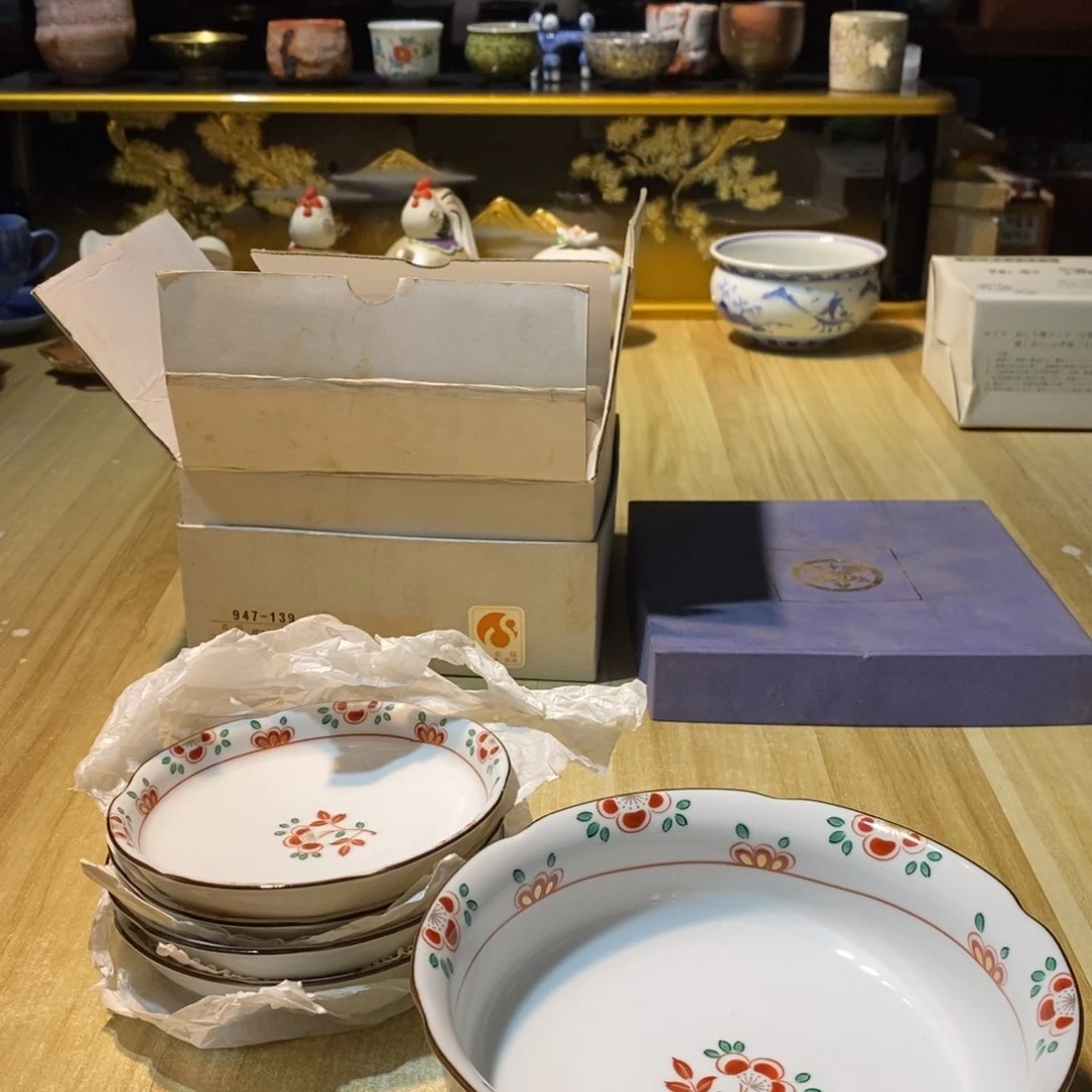 上***签易雅集工艺品有限公司