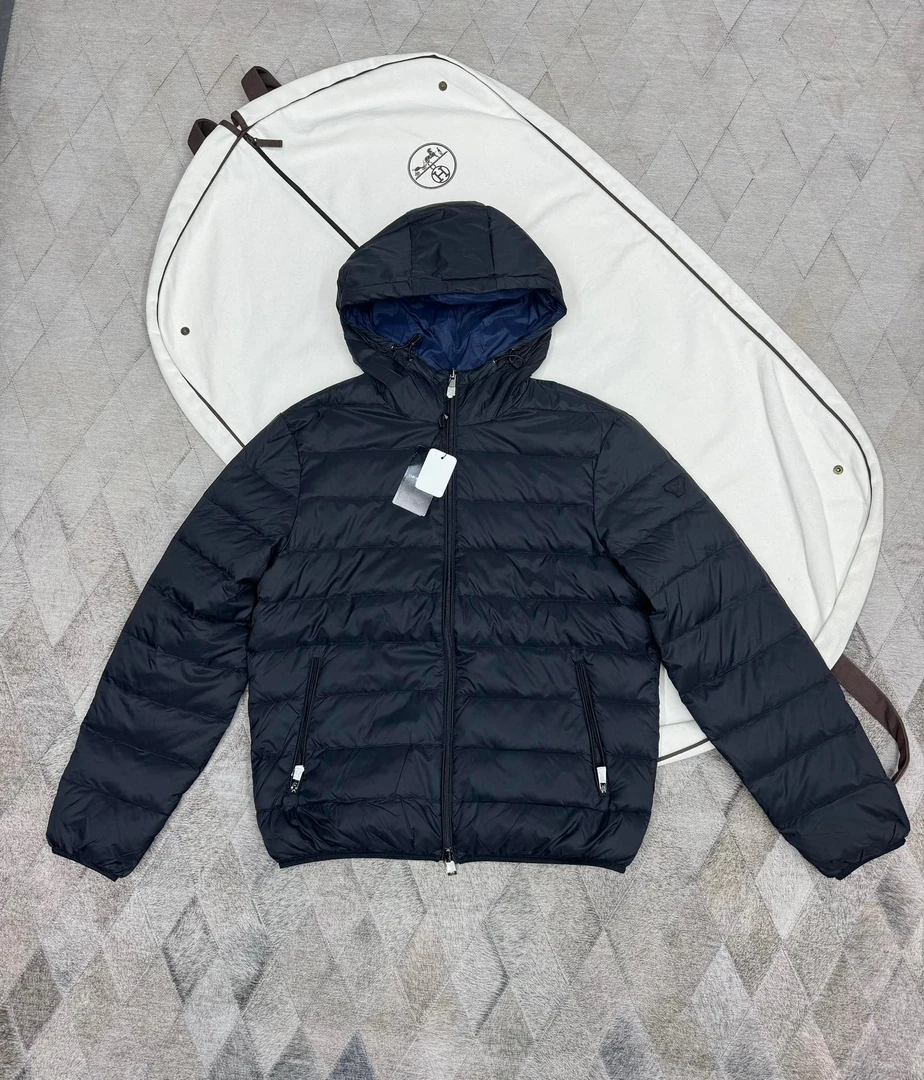 全新未使用 GIORGIO ARMANI/阿玛尼 132150 阿玛尼双面连帽夹克