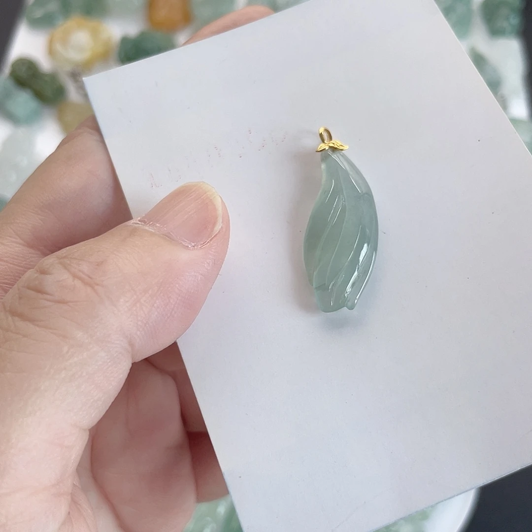 颈饰未镶嵌翡翠冰花