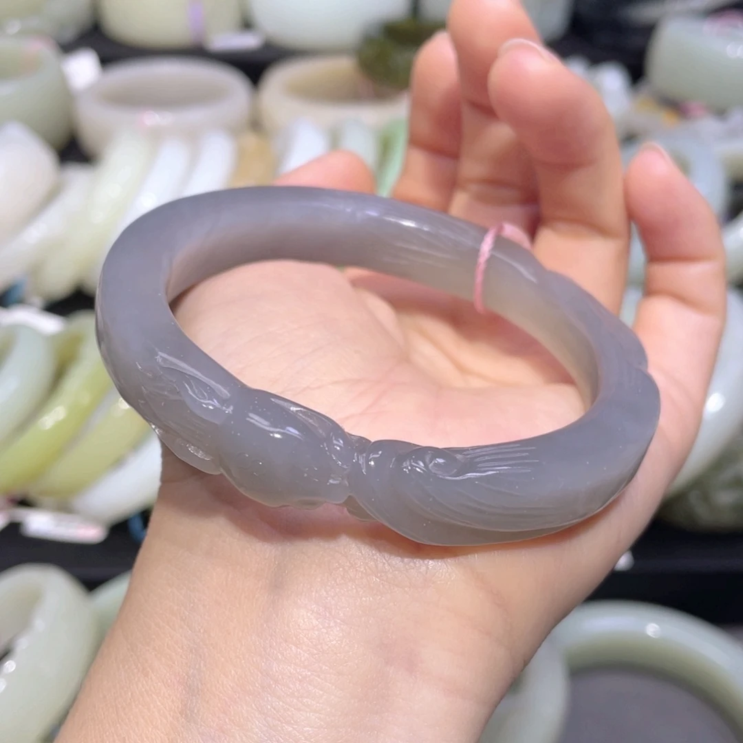 和田玉手镯未镶嵌5