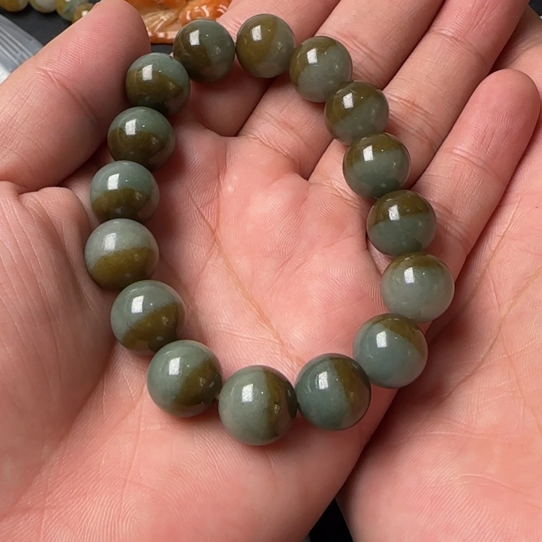 未镶嵌挂件翡翠阿*