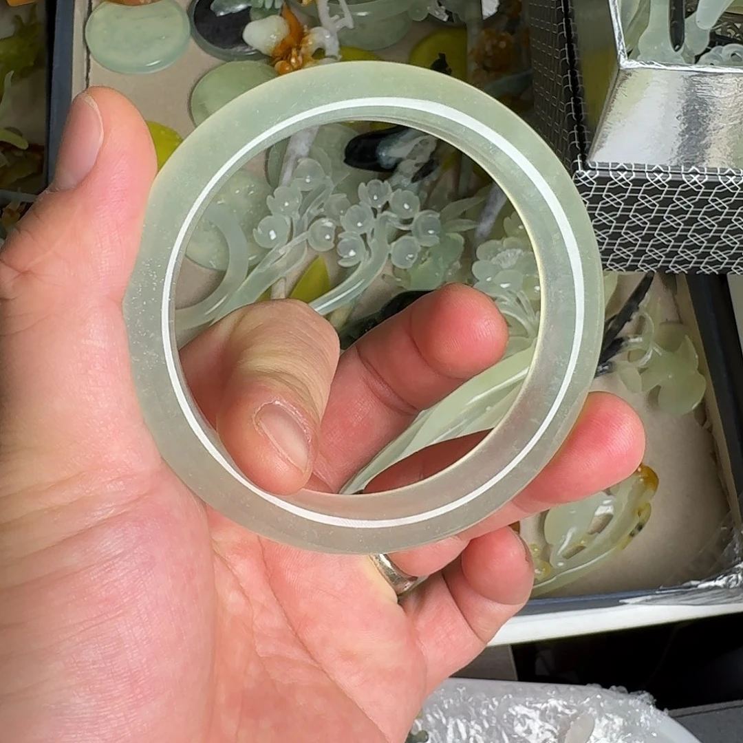 益***禄蛇纹石玉未镶嵌手镯