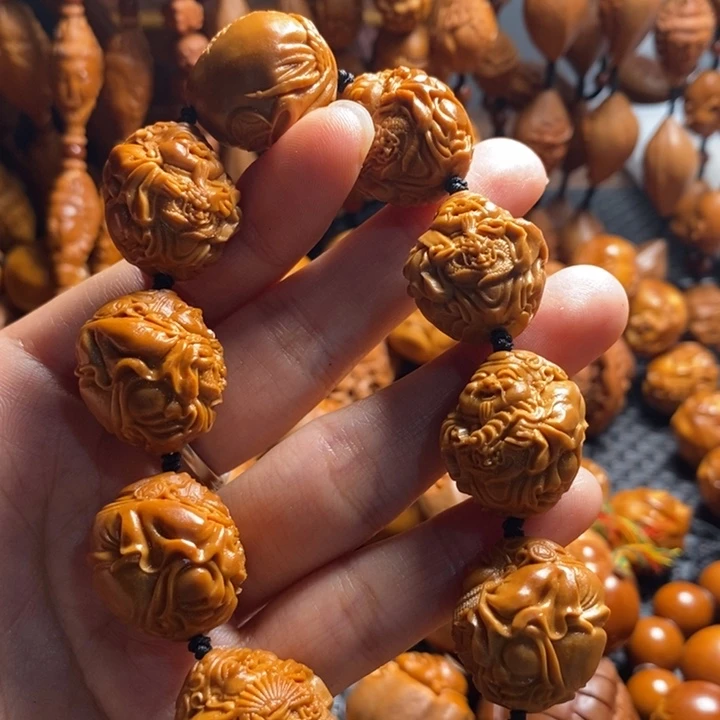 吊坠橄榄核财源滚滚