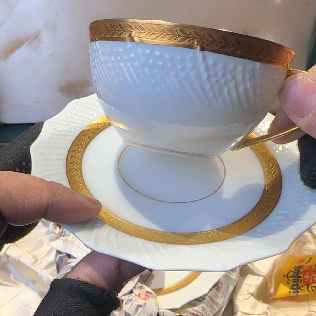 瓷瓷器美术工艺品海**朵