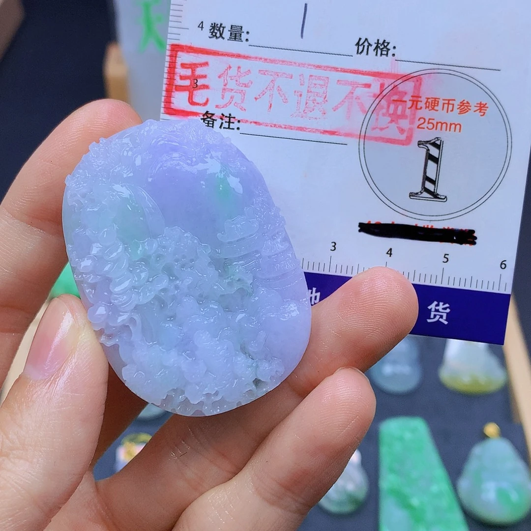 翡翠未镶嵌颈饰翡翠