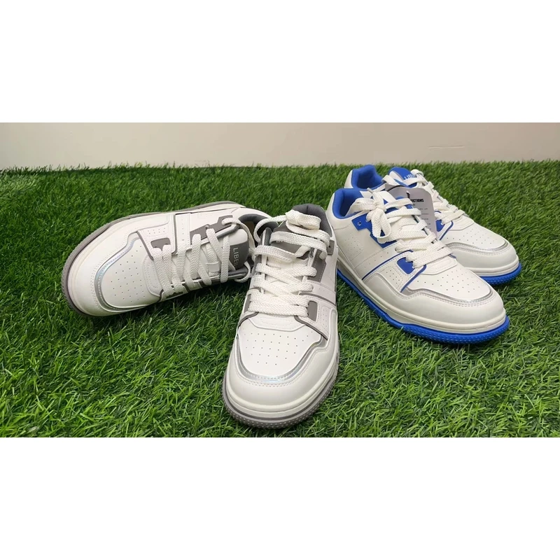 2025新款透气男士潮流百搭小白鞋时尚休闲板鞋7715