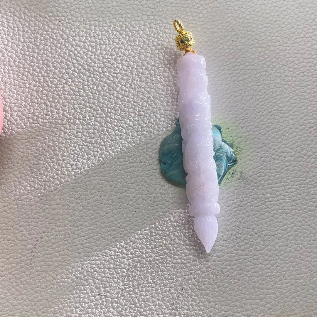 颈饰未镶嵌翡翠吊坠