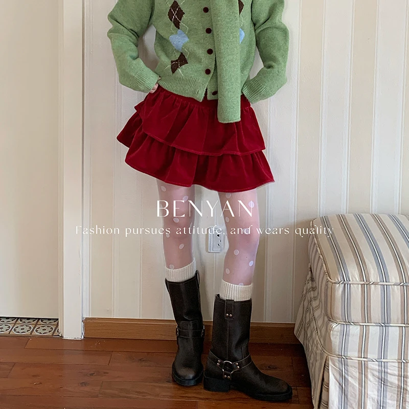 【跨年新衣】BENYAN本言2026早春新款丝绒蛋糕裙82726