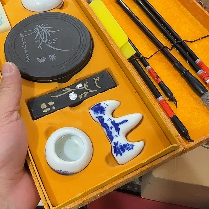 皇***宫紫檀木类成套家具老物件