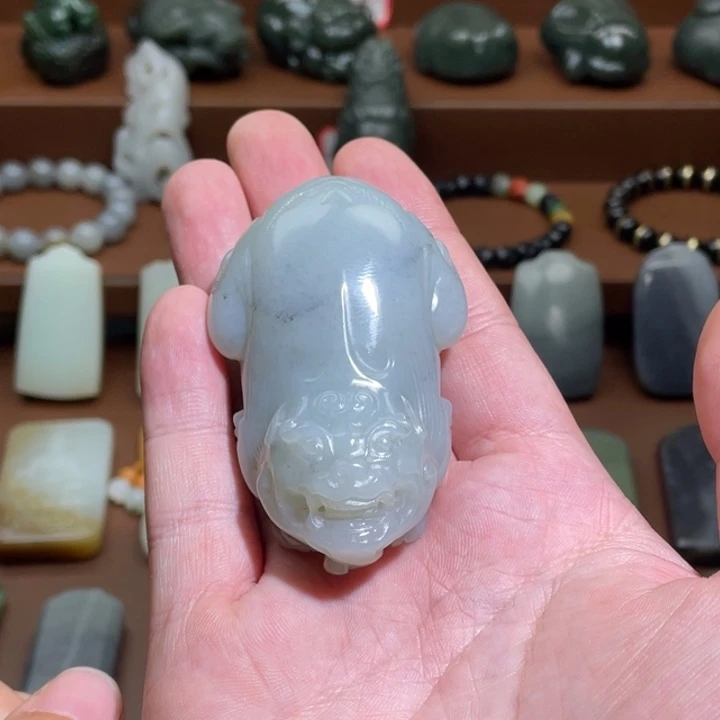 牧***野和田玉未镶嵌颈饰