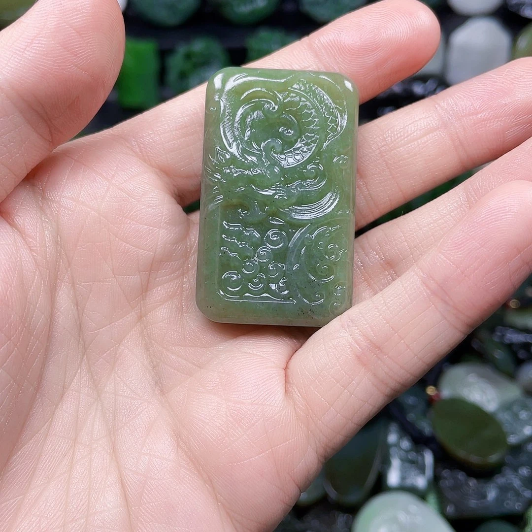 和田玉未镶嵌珠宝奇石