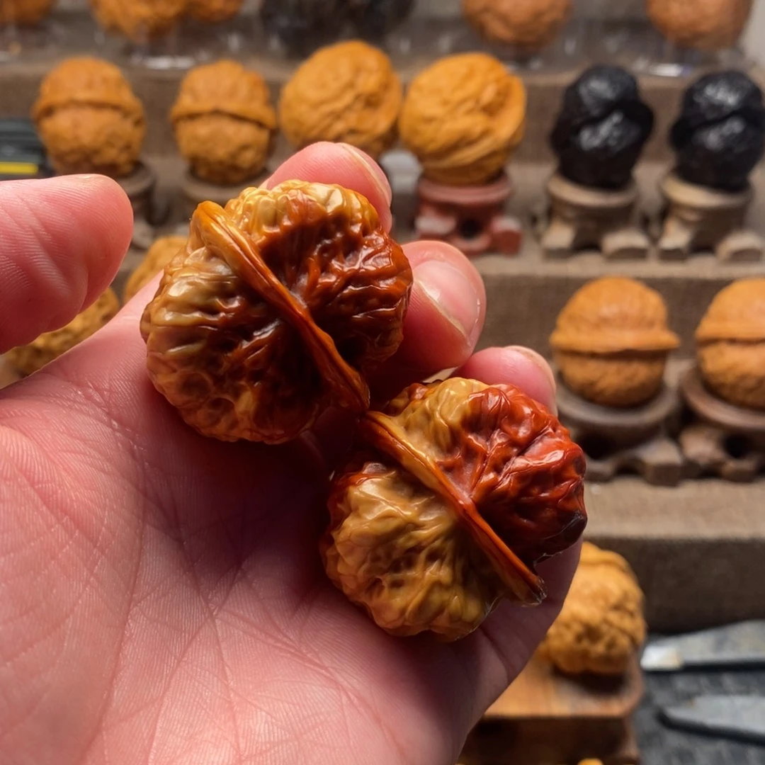 文玩核桃把件疾*铁核桃