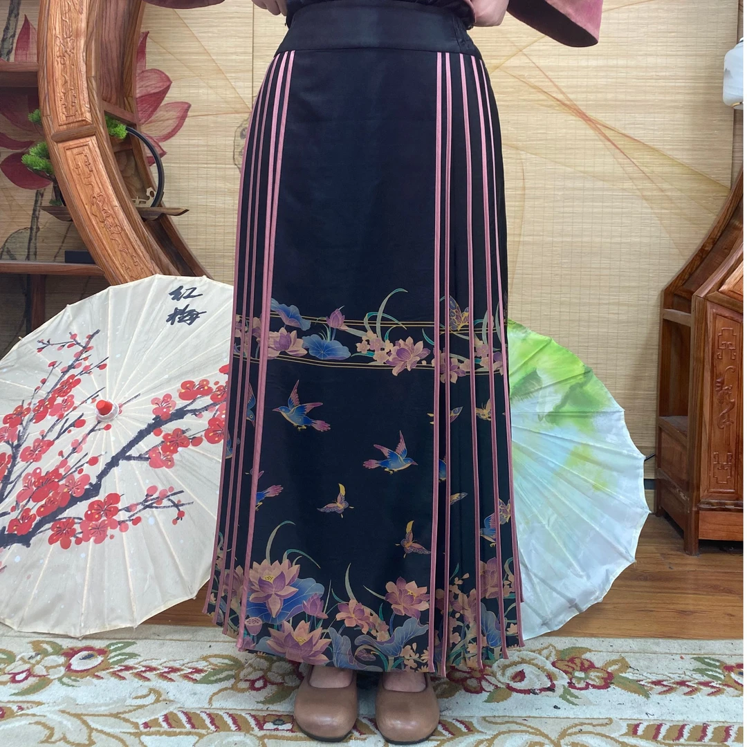 60姆米重缎提花蝶恋花半身裙100桑蚕丝香云纱面料缝制马面裙