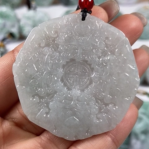 翡翠颈饰未镶嵌饕餮福利