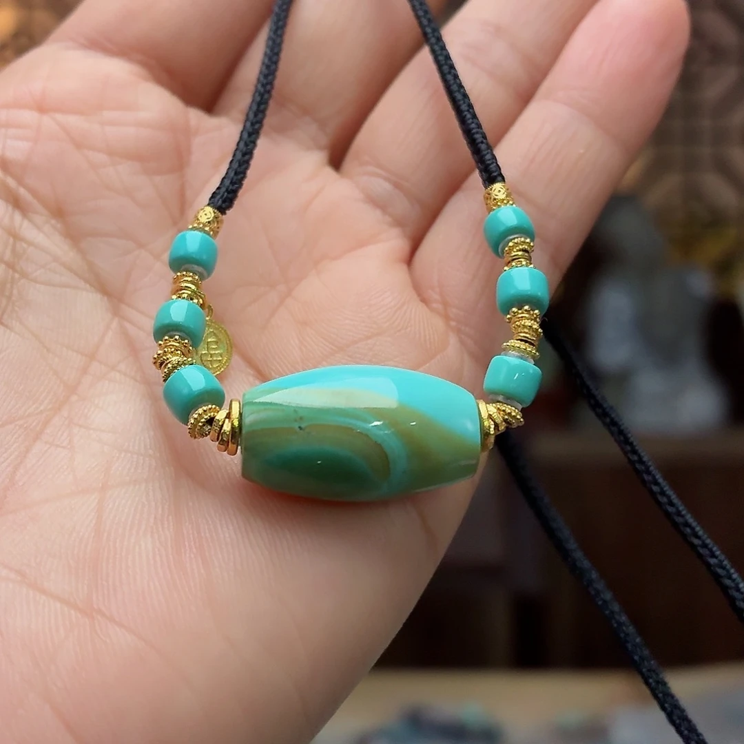 18K金镶嵌绿松石珠宝奇石